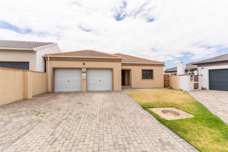 3 Bedroom Property for Sale in Fairview Golf Estate Western Cape